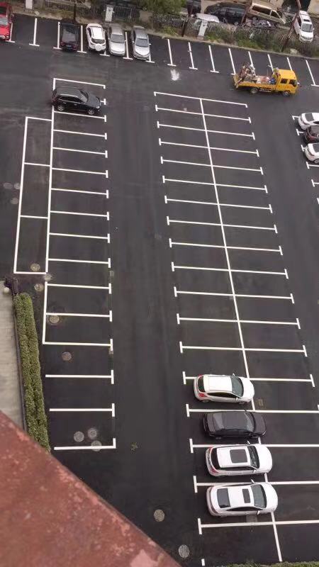 停車場劃線